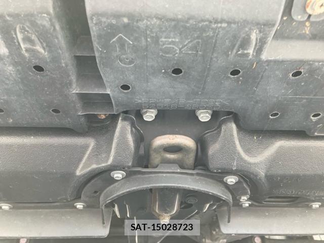 Toyota NOAH HYBRID 2019-02 7222833-2