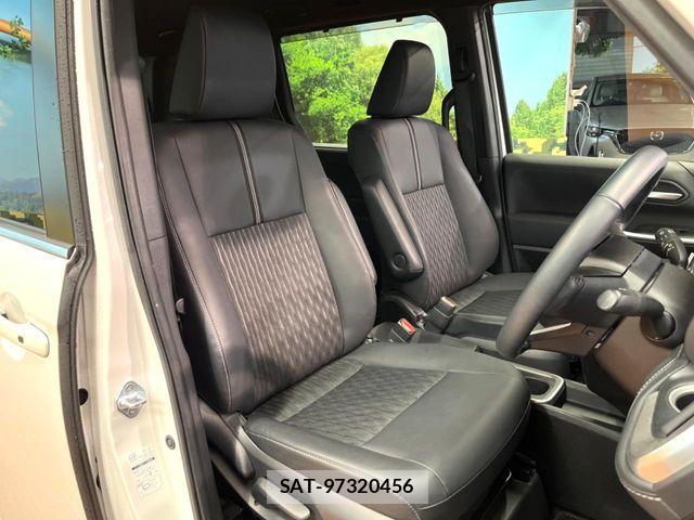 Toyota NOAH HYBRID 2023-03 7222840-10