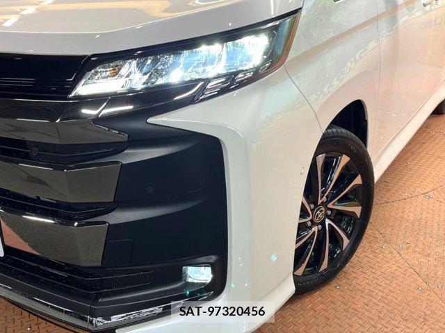 Toyota NOAH HYBRID 2023-03 7222840-14