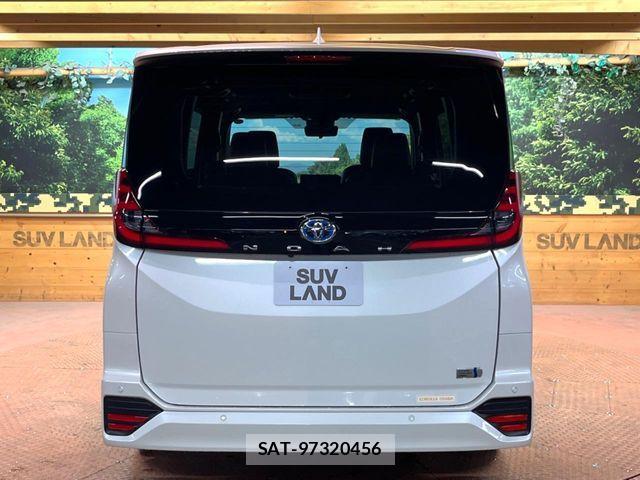 Toyota NOAH HYBRID 2023-03 7222840-17