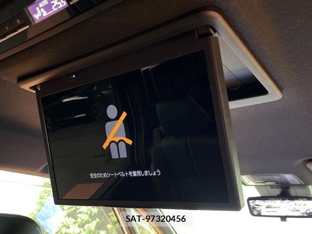 Toyota NOAH HYBRID 2023-03 7222840-2