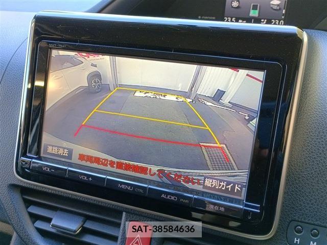 Toyota NOAH HYBRID 2015-05 7222820-11