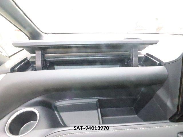 Toyota NOAH HYBRID 2025-09 7222860-10