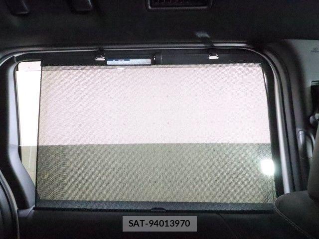 Toyota NOAH HYBRID 2025-09 7222860-5