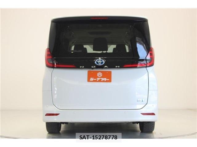 Toyota NOAH HYBRID 2023-11 7222858-10