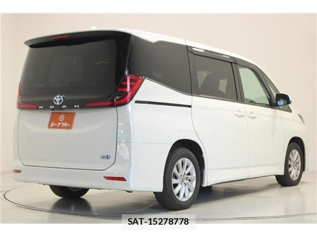 Toyota NOAH HYBRID 2023-11 7222858-11