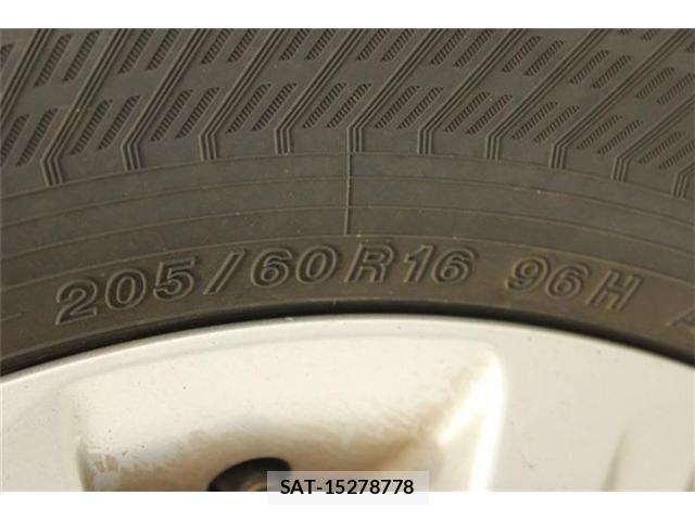 Toyota NOAH HYBRID 2023-11 7222858-26