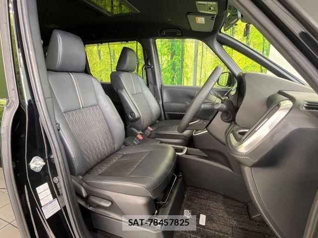 Toyota NOAH HYBRID 2023-03 7222841-7