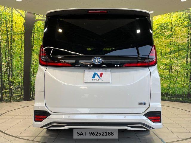 Toyota NOAH HYBRID 2022-09 7222838-15