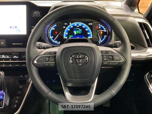 Toyota NOAH HYBRID 2025-04 7222857-7