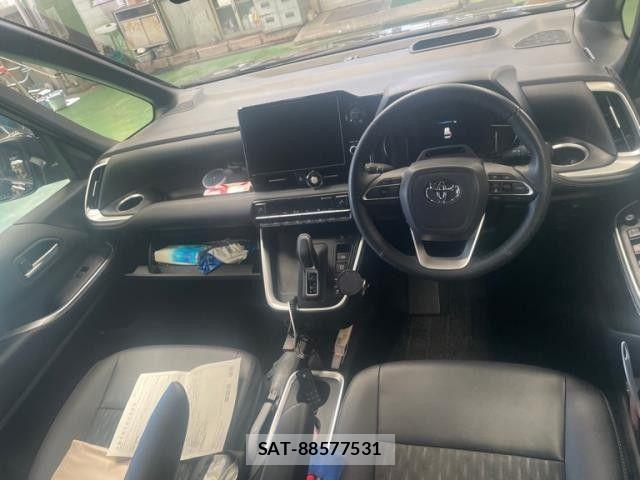 Toyota NOAH HYBRID 2024-06 7218377-1