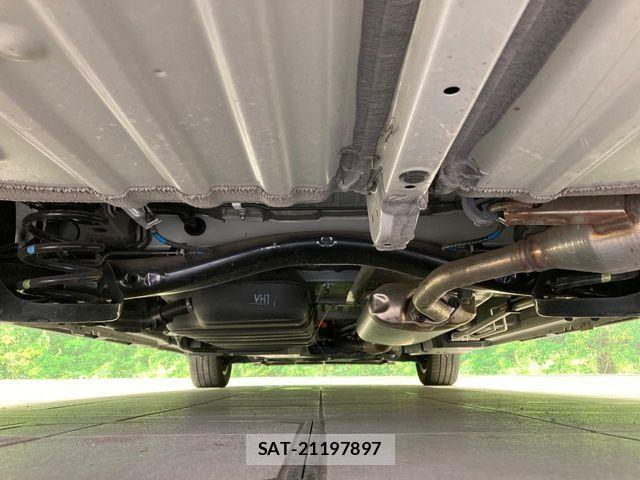 Toyota NOAH HYBRID 2023-11 7222852-18