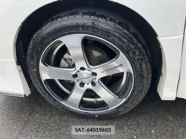 Toyota NOAH HYBRID 2020-03 7218187-11
