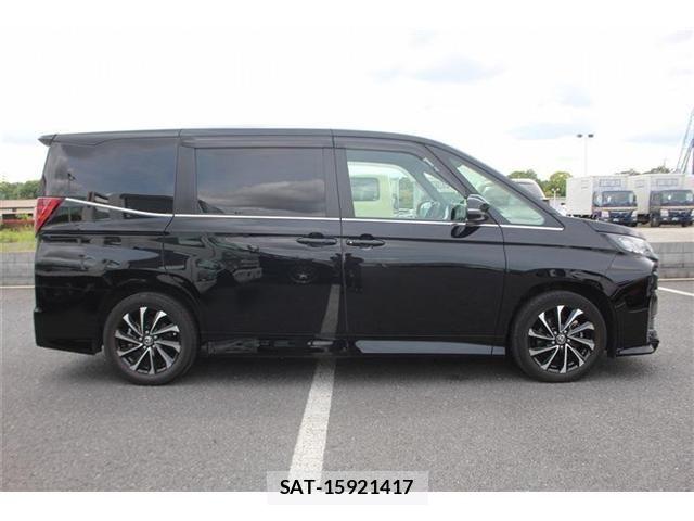 Toyota NOAH HYBRID 2024-03 7222861-14