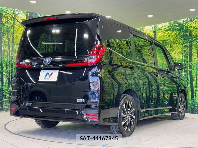 Toyota NOAH HYBRID 2023-05 7222849-17