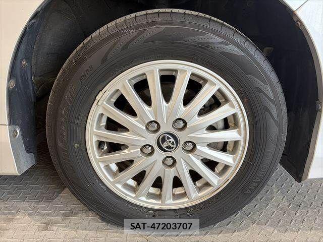 Toyota NOAH HYBRID 2016-03 7222827-13