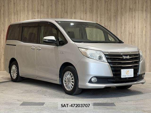 Toyota NOAH HYBRID 2016-03 7222827-15