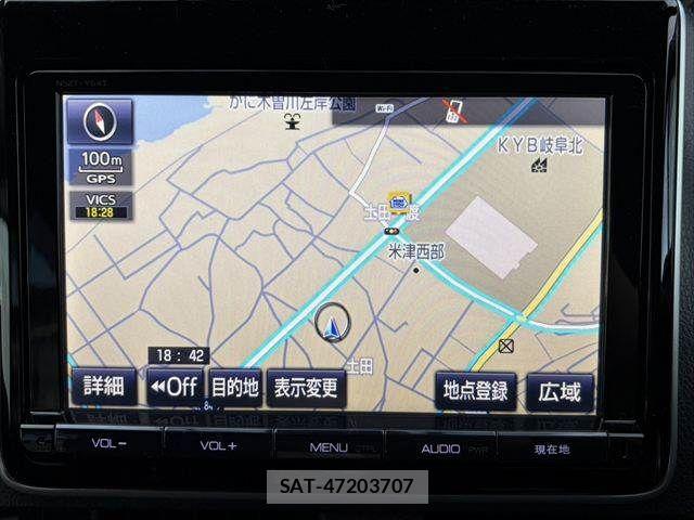 Toyota NOAH HYBRID 2016-03 7222827-3