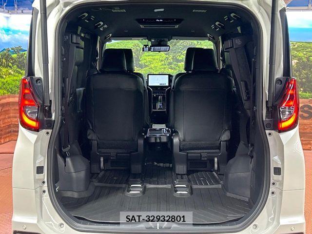 Toyota NOAH HYBRID 2023-07 7222850-10