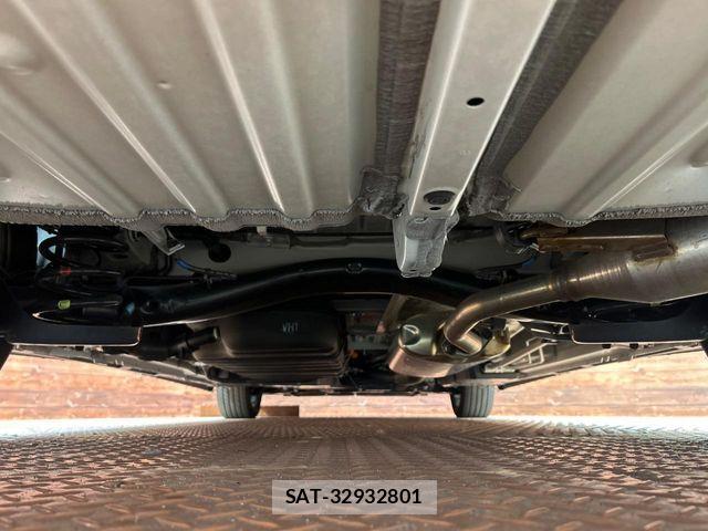 Toyota NOAH HYBRID 2023-07 7222850-18