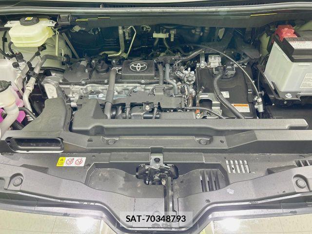 Toyota NOAH HYBRID 2026-02 7215940-17