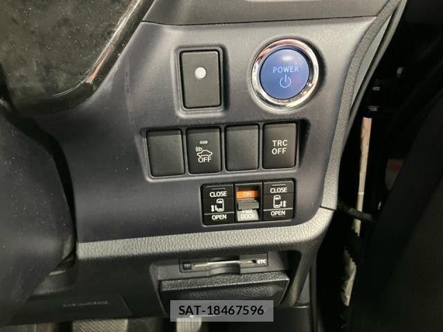 Toyota NOAH HYBRID 2014-12 7222819-4
