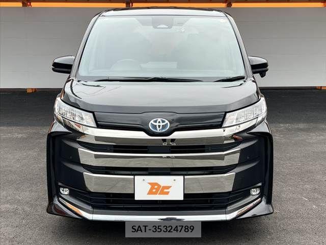 Toyota NOAH HYBRID 2023-07 7222855-8