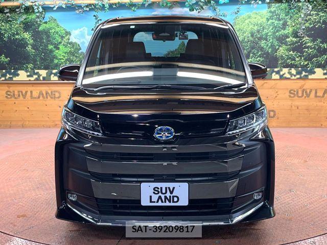 Toyota NOAH HYBRID 2023-06 7222842-15