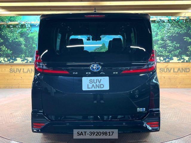 Toyota NOAH HYBRID 2023-06 7222842-16