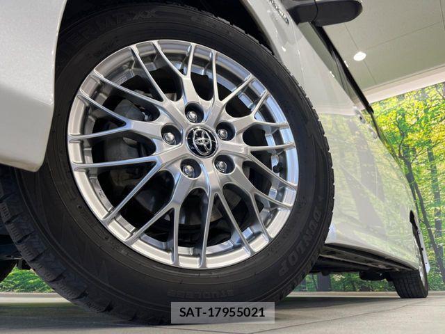 Toyota NOAH HYBRID 2020-02 7217296-13