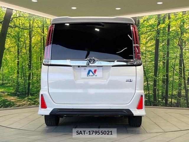 Toyota NOAH HYBRID 2020-02 7217296-15