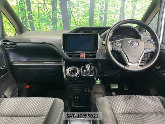Toyota NOAH HYBRID 2020-02 7217296-1
