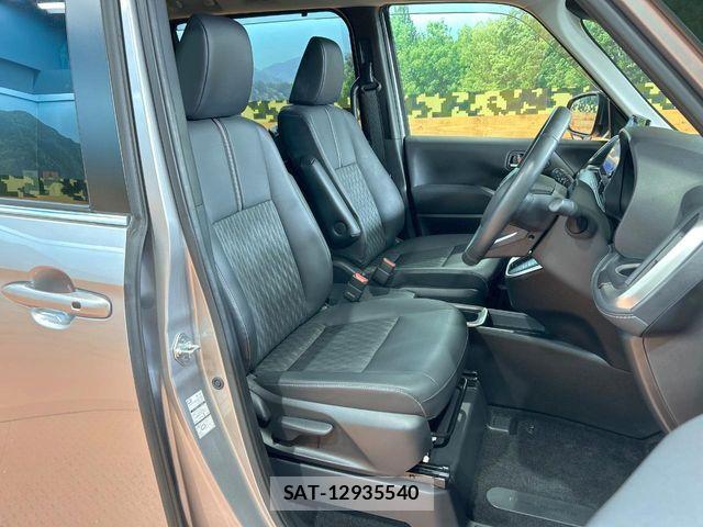 Toyota NOAH HYBRID 2022-10 7222837-9