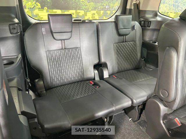 Toyota NOAH HYBRID 2022-10 7222837-11