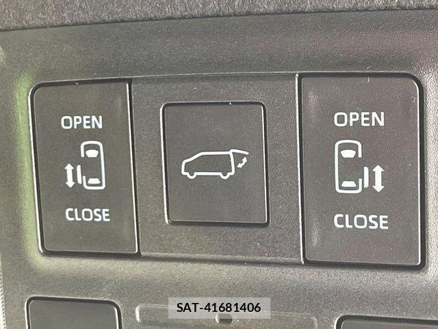 Toyota NOAH HYBRID 2022-09 7222835-5