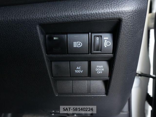 Toyota NOAH HYBRID 2023-07 7222851-16