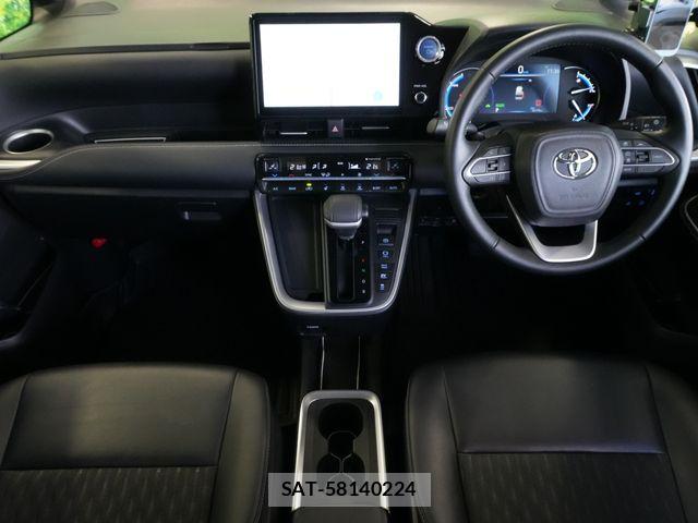 Toyota NOAH HYBRID 2023-07 7222851-6
