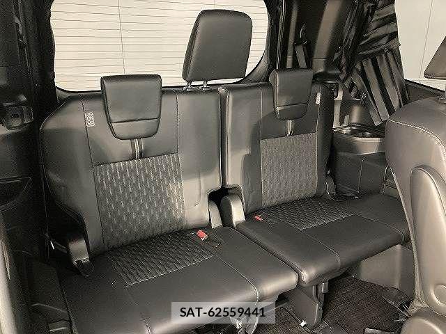 Toyota NOAH HYBRID 2022-06 7251754-6