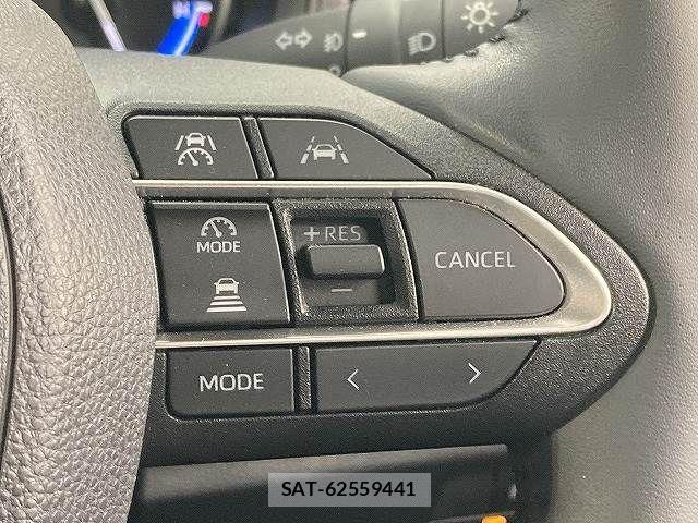 Toyota NOAH HYBRID 2022-06 7251754-7