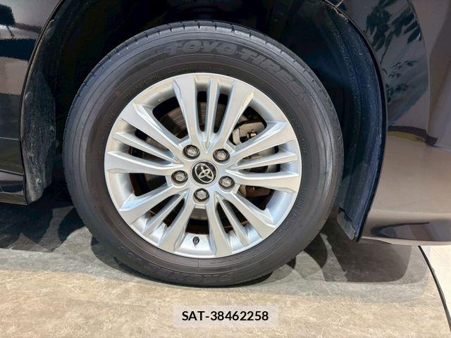 Toyota NOAH HYBRID 2022-04 7250277-8