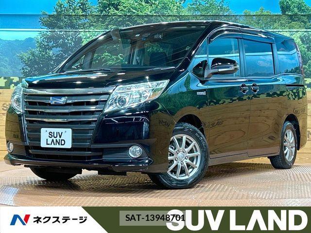 Toyota NOAH HYBRID 2016-08 7251762-0