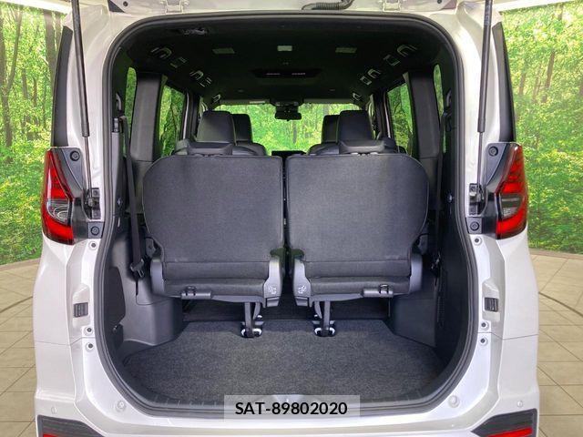 Toyota NOAH HYBRID 2023-07 7251757-10