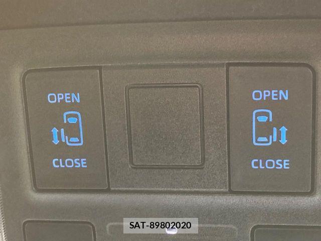 Toyota NOAH HYBRID 2023-07 7251757-4