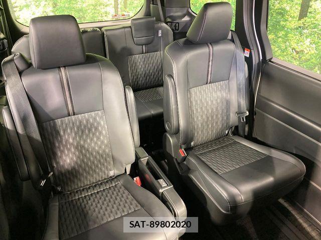 Toyota NOAH HYBRID 2023-07 7251757-8