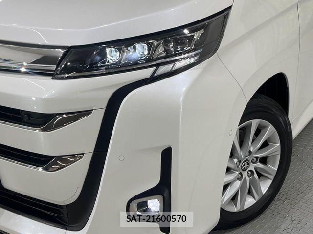 Toyota NOAH HYBRID 2023-10 7250472-11