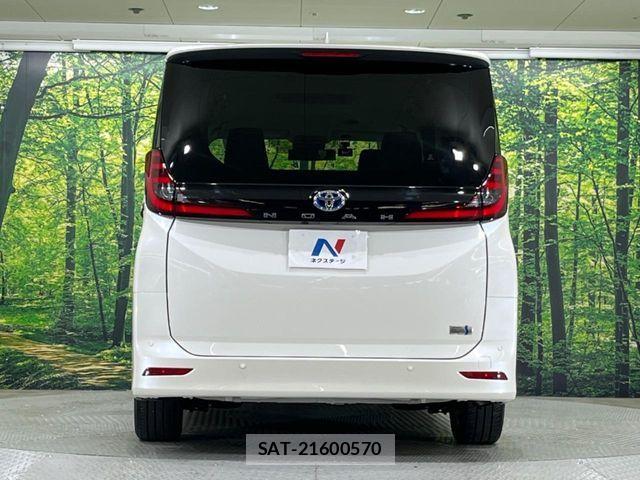 Toyota NOAH HYBRID 2023-10 7250472-14