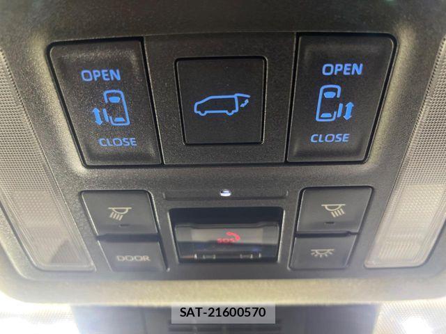 Toyota NOAH HYBRID 2023-10 7250472-4
