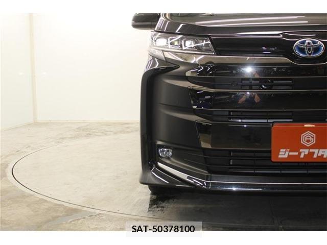 Toyota NOAH HYBRID 2023-03 7251764-10