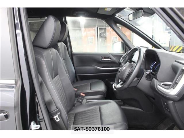 Toyota NOAH HYBRID 2023-03 7251764-28