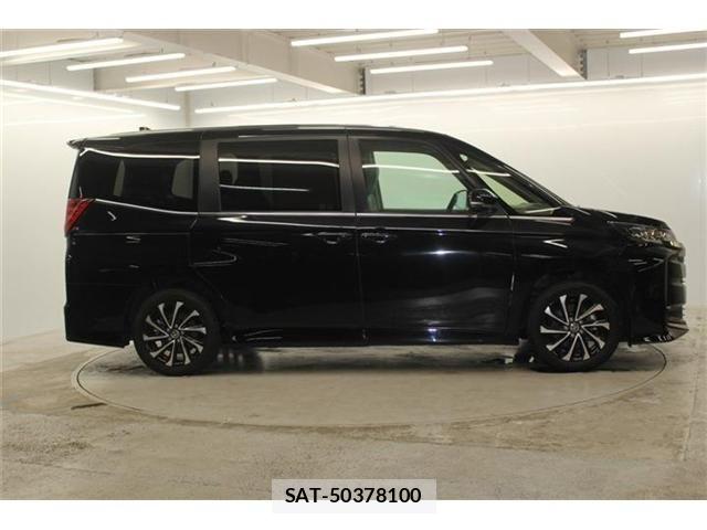 Toyota NOAH HYBRID 2023-03 7251764-3